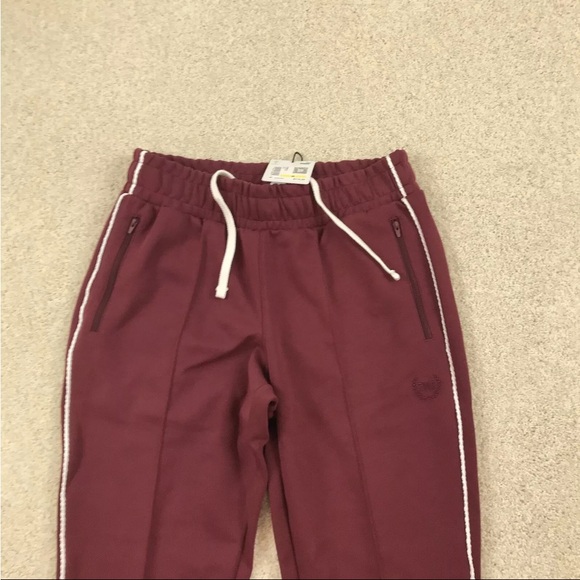 Puma X TMC Status Symbol Sweat Pants Nipsey Hussle NWT Men’s Burgundy/White - Picture 7 of 15